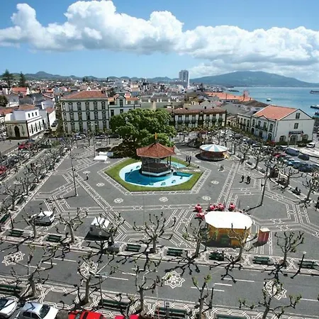 2 Towers Apartamento *