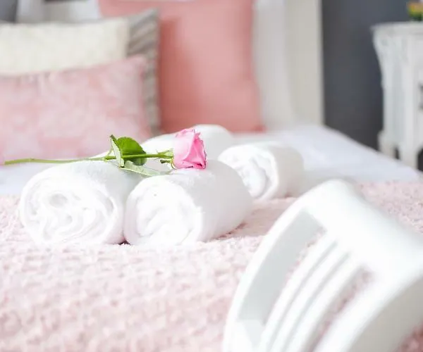 2 Towers Apartamento